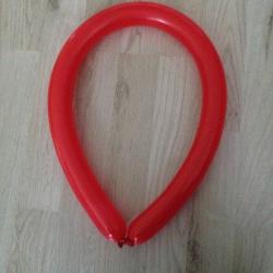 Herz aus Modellierballons basteln Schritt 3