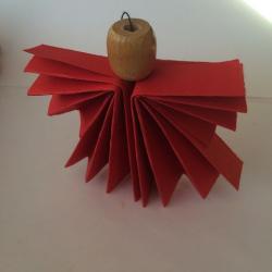 Weihnachtsengel aus Papier basteln Schritt 14